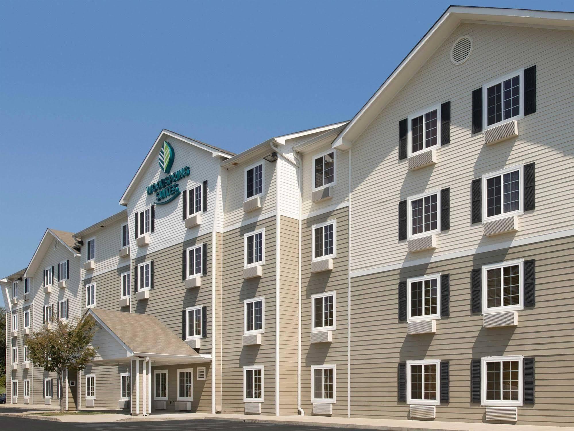 Woodspring Suites Augusta Fort Eisenhower Esterno foto